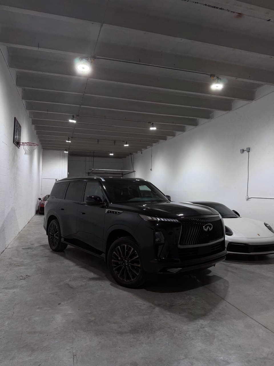 Infiniti QX80